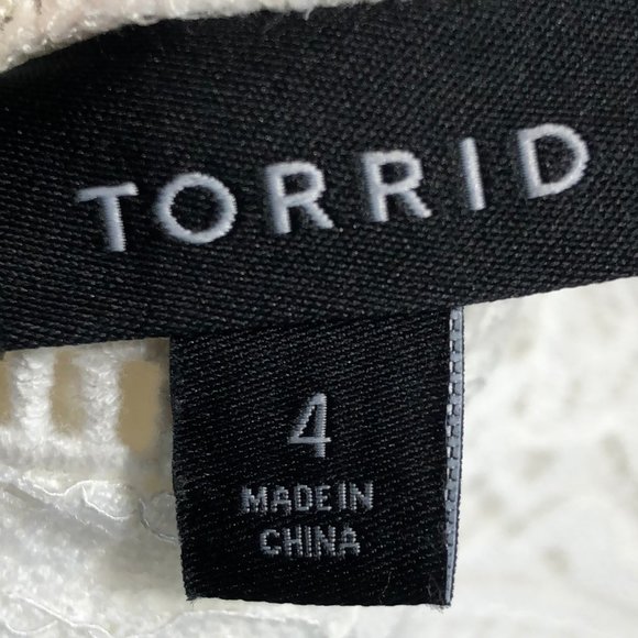 TORRID SLEEVELESS LACE WHITE DRESS/TANK TOP SIZE 4 - Picture 11 of 13